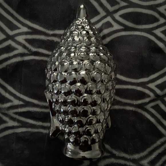 Buddha Head Statue - Picture 3 of 3